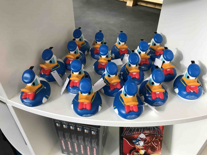 Die Donald Duck Badeente